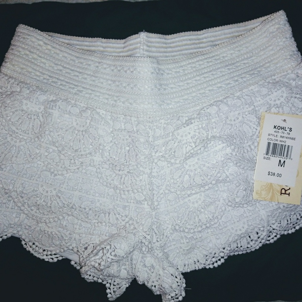 Lace shorts